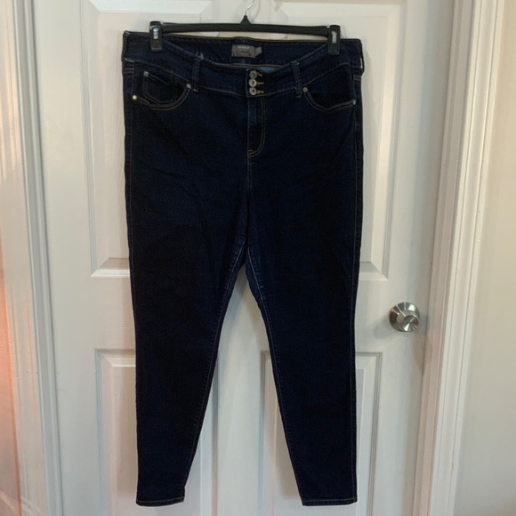 TORRID JEGGING FIRST AT FIT PLUS SIZE 22T - Picture 1 of 10